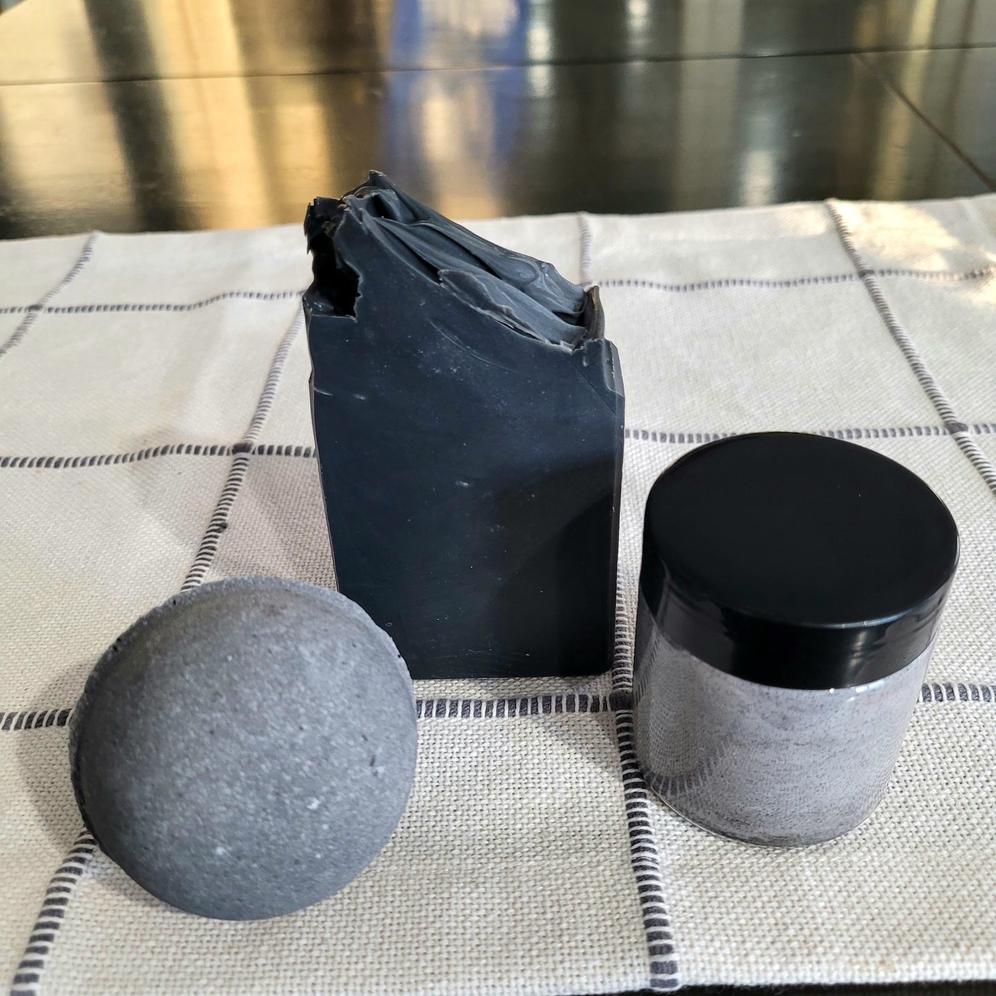 Lump of Coal Spa Kit